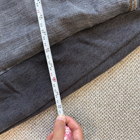 B Sides Lasso Levi's Dark Gray Denim Jeans VINTAGE BLACK Barrel - Picture 2 of 6